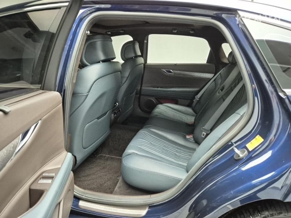 Дженезис G80(RG3)2.5 Турбо Бензин Директ Инжекция 2WD - 12