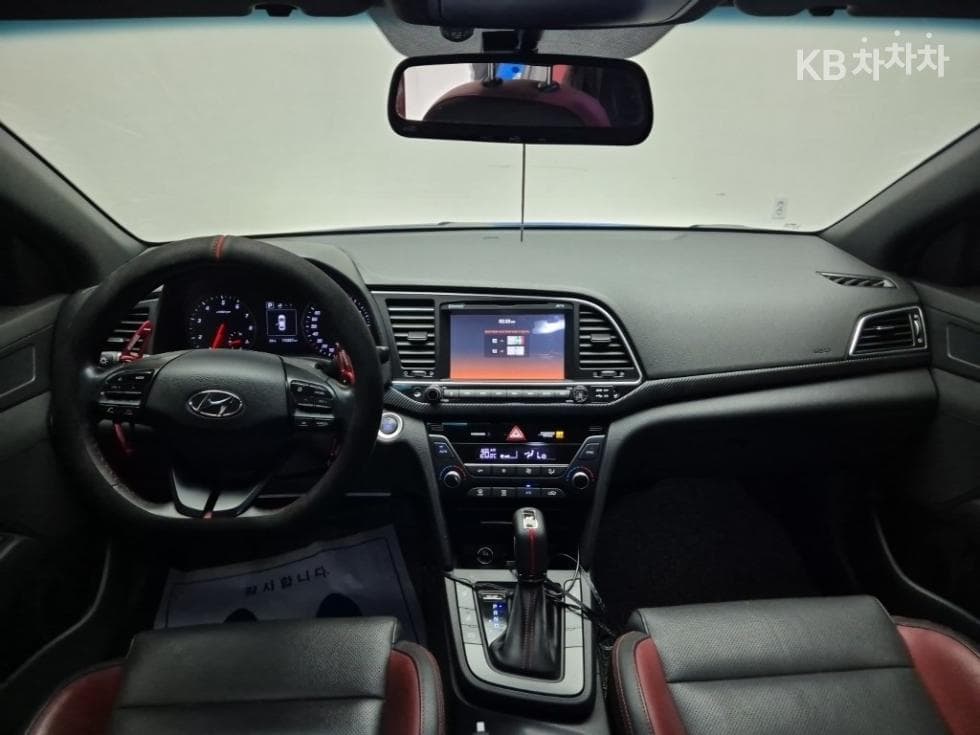 Хюндай Avante (Elantra)AD1.6 Турбо Бензин Директ Инжекция 스포츠 - 7