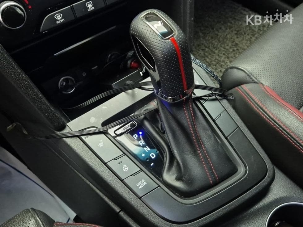 Хюндай Avante (Elantra)AD1.6 Турбо Бензин Директ Инжекция 스포츠 - 8