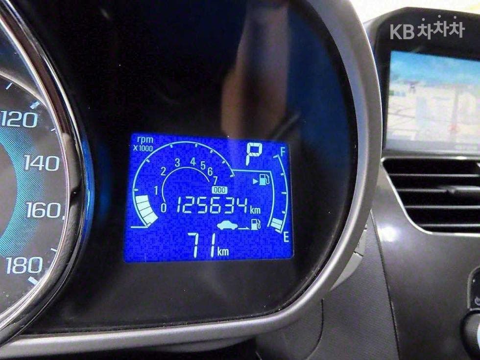 Джи Ем Корея Chevrolet СпаркСпарк S LT - 8