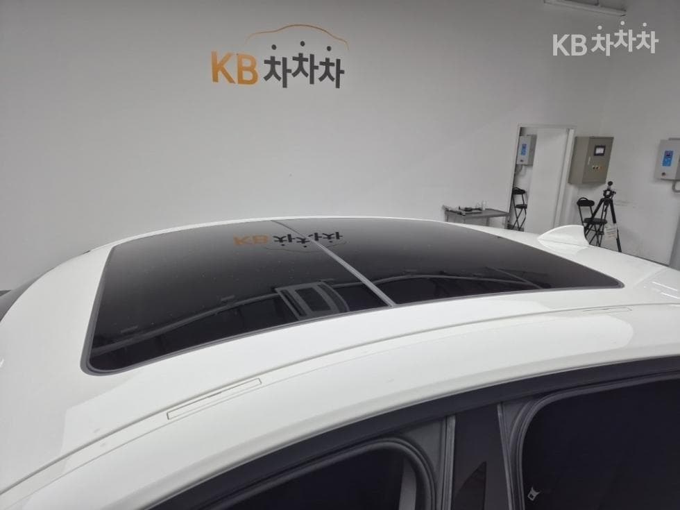 (211n8422)BMW GranTurismo 3 Series GT 320d F34 (2013~) - 13