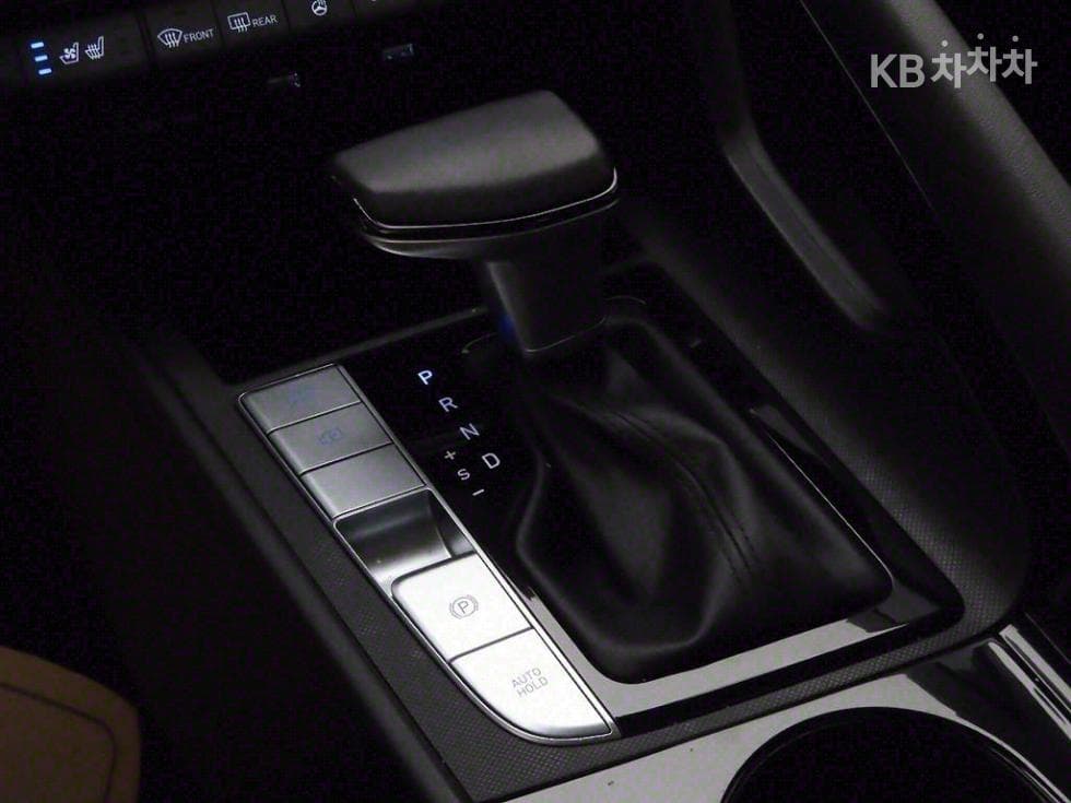 (314 of 9713)Hyundai All New Avante Hybrid (CN7)Hyundai - 12