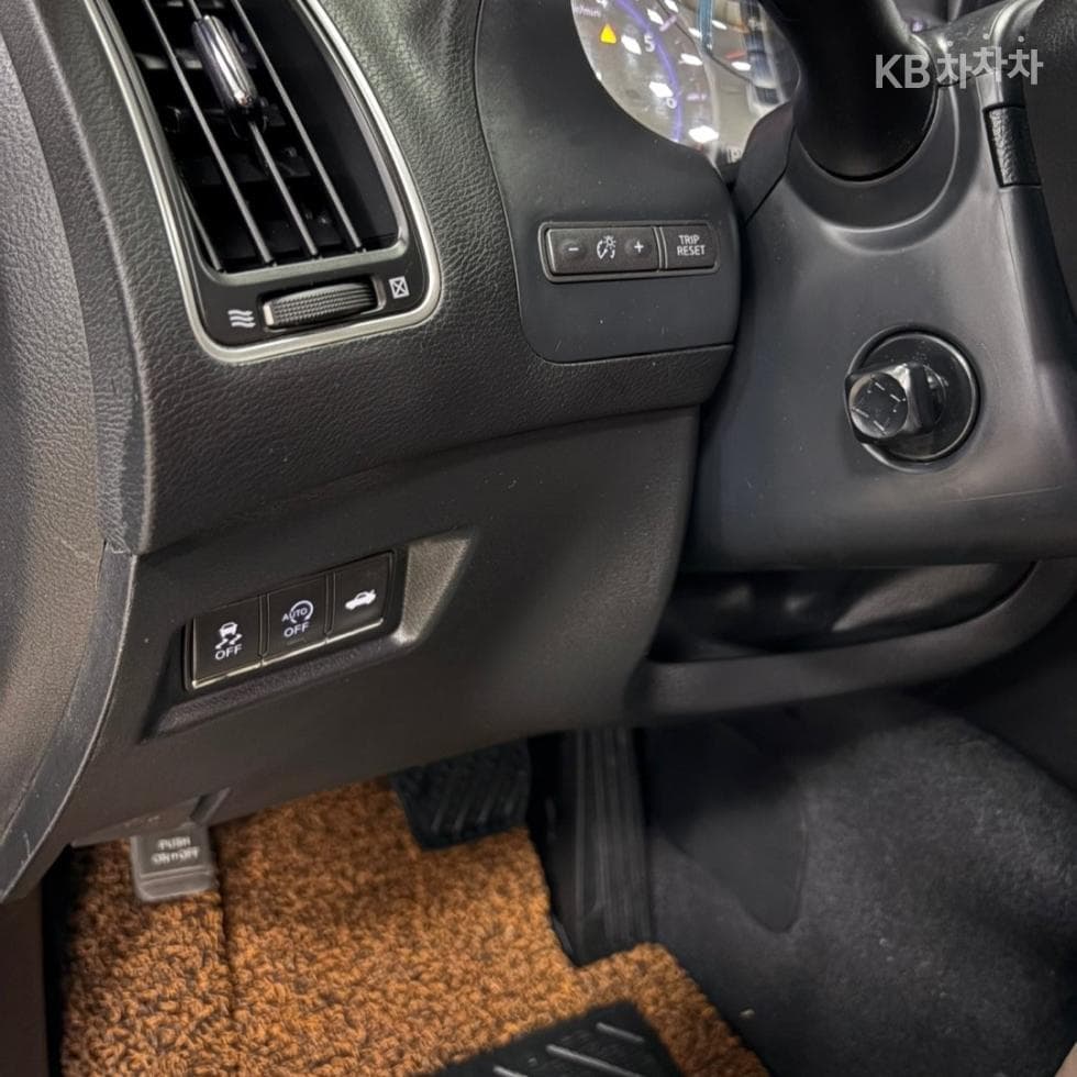 Seater피니티 Q502.2d Premium - 14