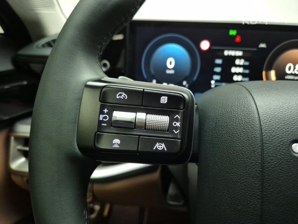 Хюндай Ди Всеново Grandeur (Azera)2.5L бензин 2WD Premium - 15