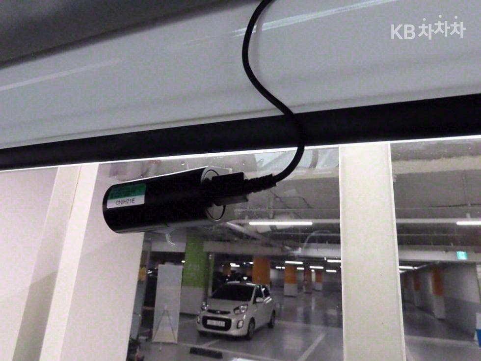 Киа The New (фейслифт) Бонго 3 (лек)1 тон Двойна Кабина Удължено междуосие 2WD L - 15