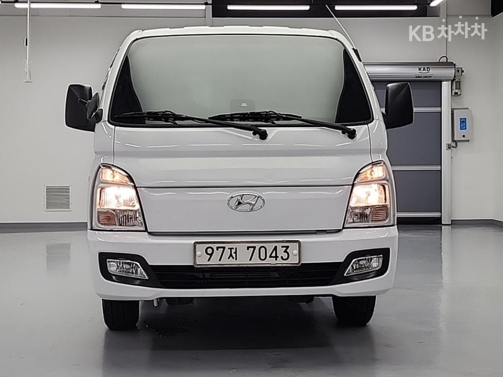 Hyundai Porter2 Extra Long Axle Double Cab CRDi Smart - Image 2