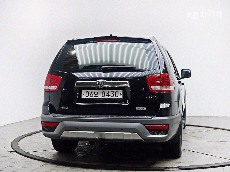 Киа The New (фейслифт) Mohave4x4 President 7-местен (Лимузин) - 3