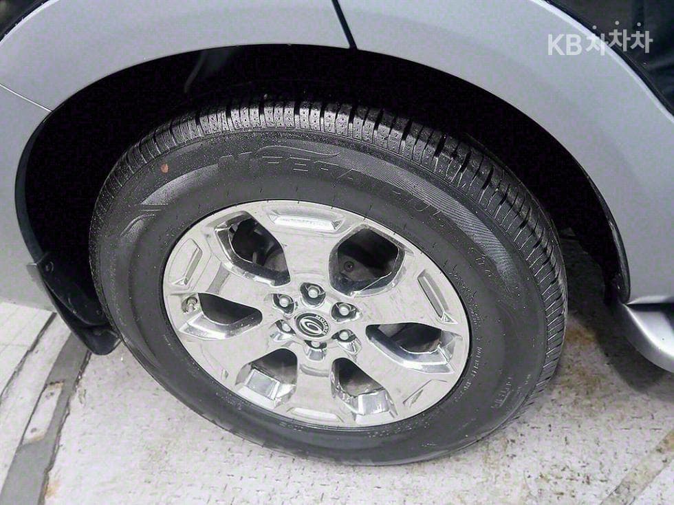 Киа The New (фейслифт) Mohave4x4 President 7-местен (Лимузин) - 7