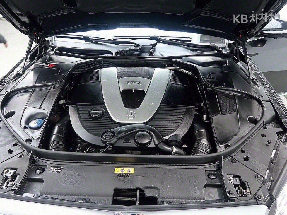 Mercedes-Benz Нов S-КласMaybach S 600 W222 - 8