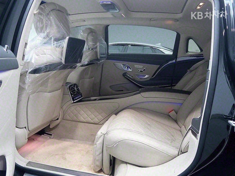 Mercedes-Benz Нов S-КласMaybach S 600 W222 - 12