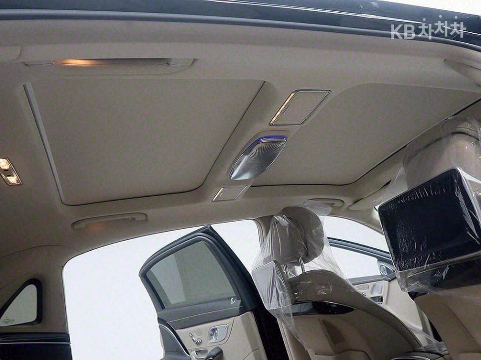 Mercedes-Benz Нов S-КласMaybach S 600 W222 - 16