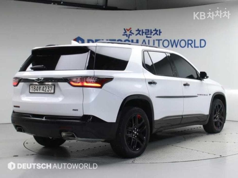 Korea GM Traverse 3.6 V6 Redline - Image 2