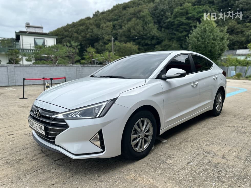 Хюндай The New (фейслифт) Avante (Elantra) ADSmartstream G1.6 Смарт - 2