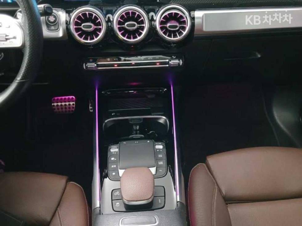 Mercedes-Benz GLB(X247)M-AMG GLB 35 4Matic - 15