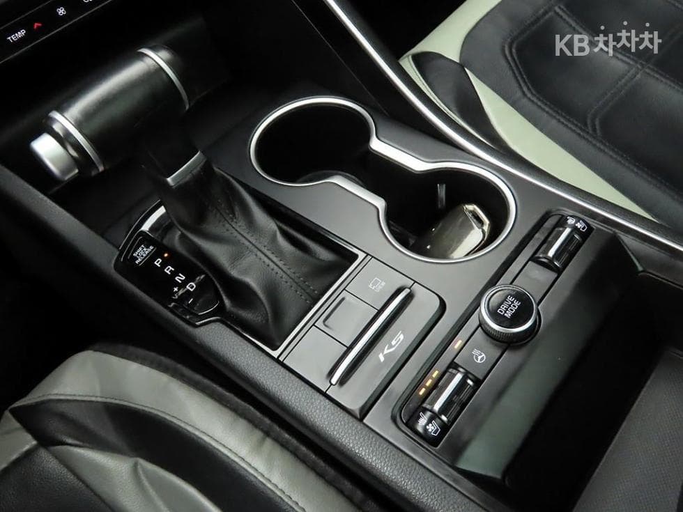 Киа K5 3-토 поколение2.0 LPI Рент-а-кар Тренди - 10