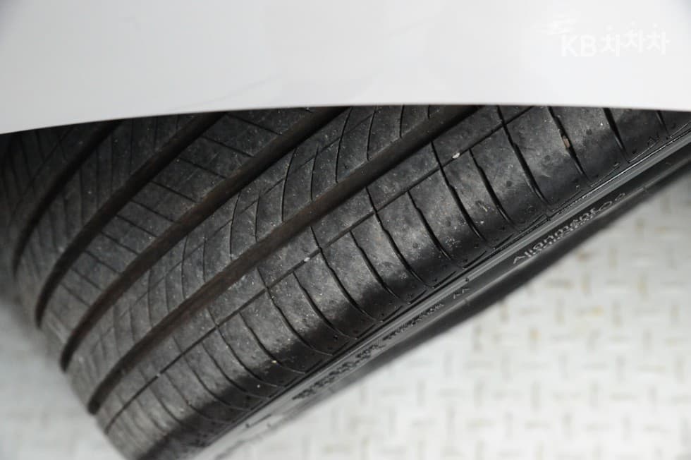 Хюндай The New (фейслифт) Avante (Elantra)1.6 GDi Modern Стандартен - 20