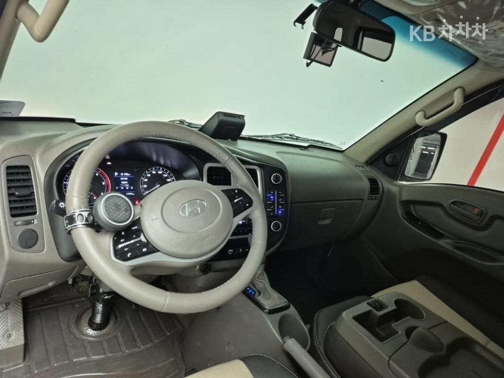 Хюндай Porter 2LPG Box Truck Удължено междуосие Super Cab Смарт - 6