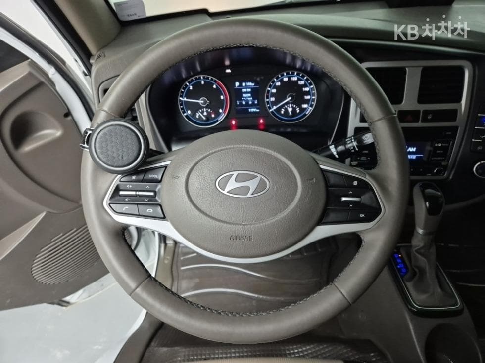 Хюндай Porter 2LPG Box Truck Удължено междуосие Super Cab Смарт - 8