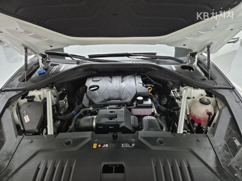 Дженезис GV70Бензин 2.5T AWD - 5