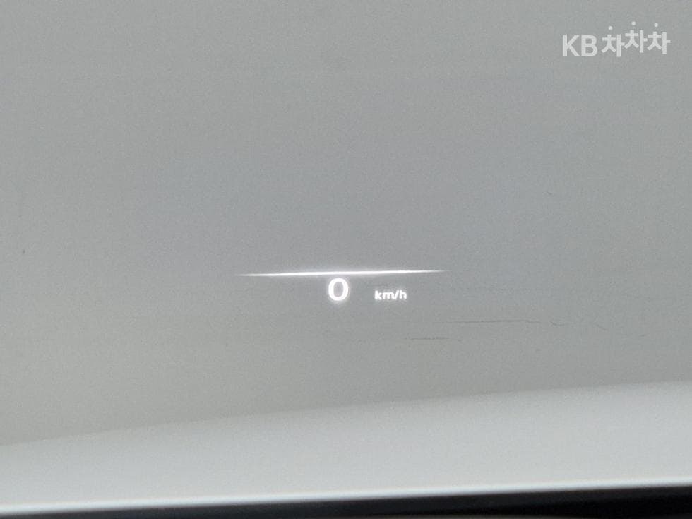 Дженезис GV70Бензин 2.5T AWD - 16