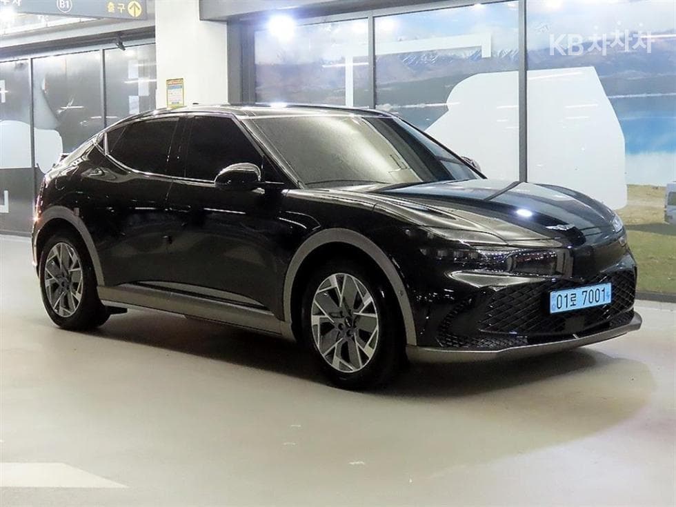 Дженезис GV60 Стандартен 2WD Стандартен - Image 1