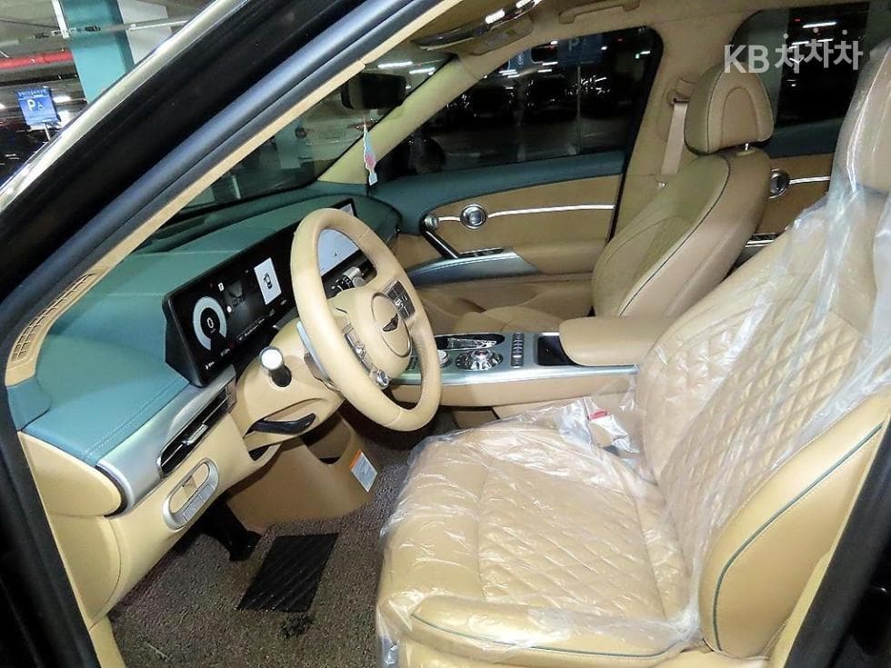 Дженезис GV60Стандартен 2WD Стандартен - 6