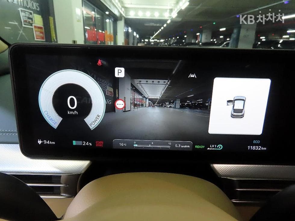 Дженезис GV60Стандартен 2WD Стандартен - 9