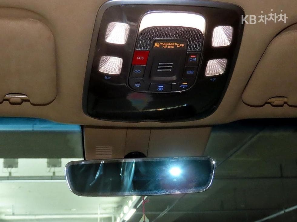 Дженезис GV60Стандартен 2WD Стандартен - 15