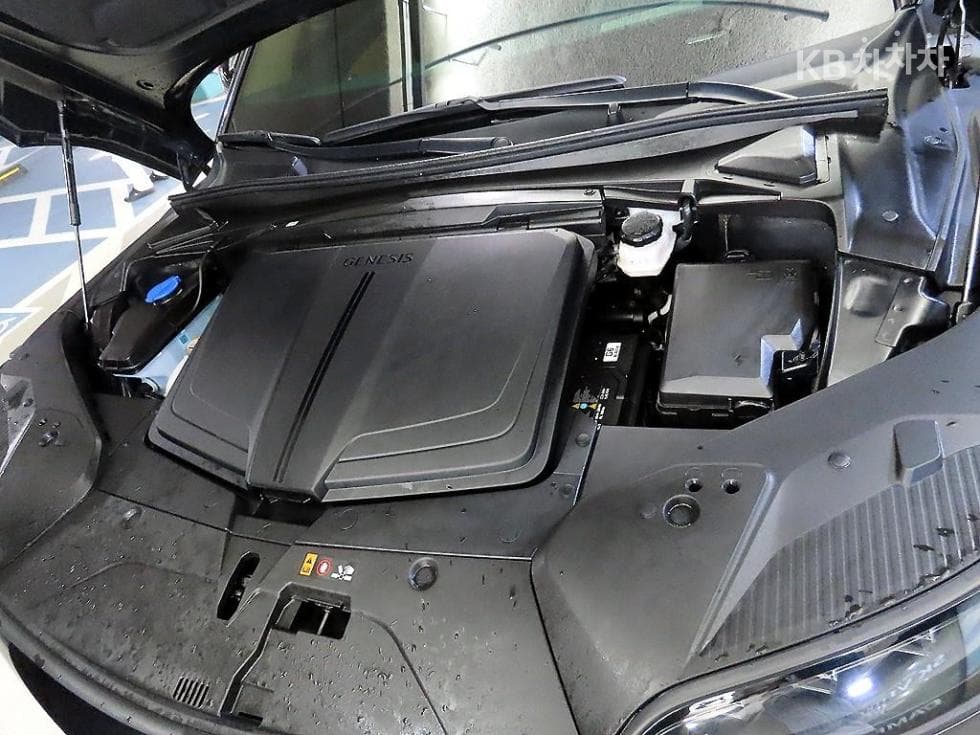 Дженезис GV60Стандартен 2WD Стандартен - 19