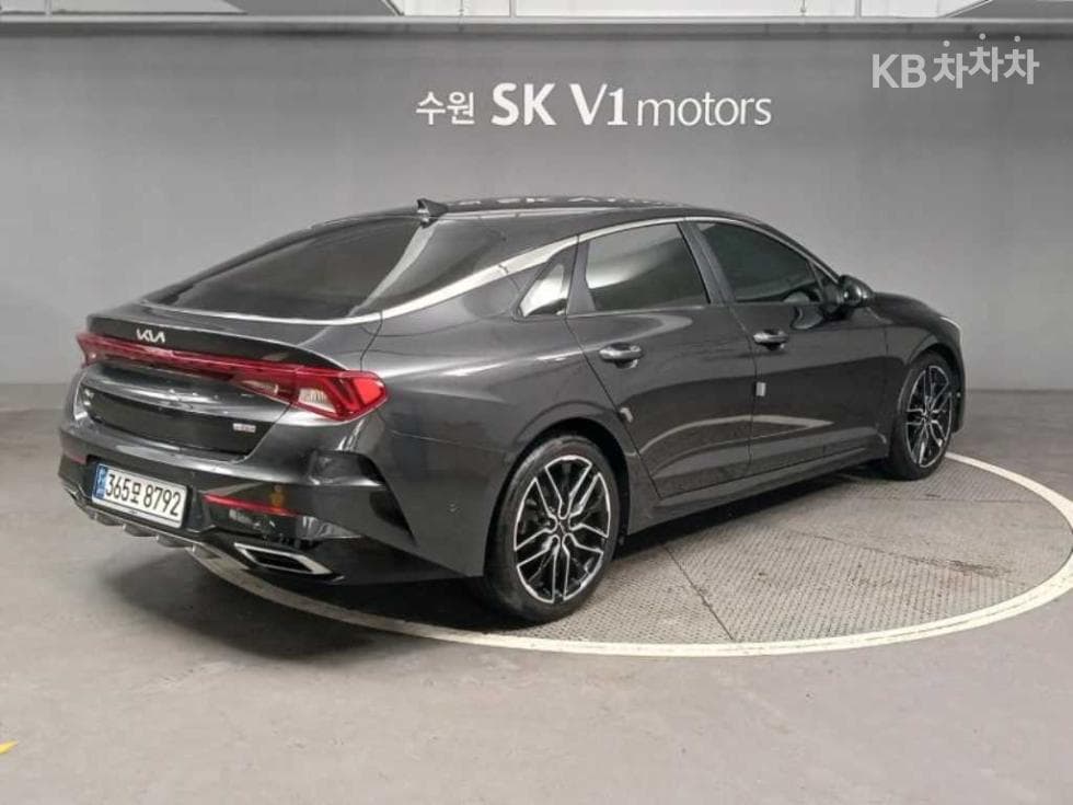 Kia K5 3rd Gen1.6 Gasoline Turbo Signature - 4