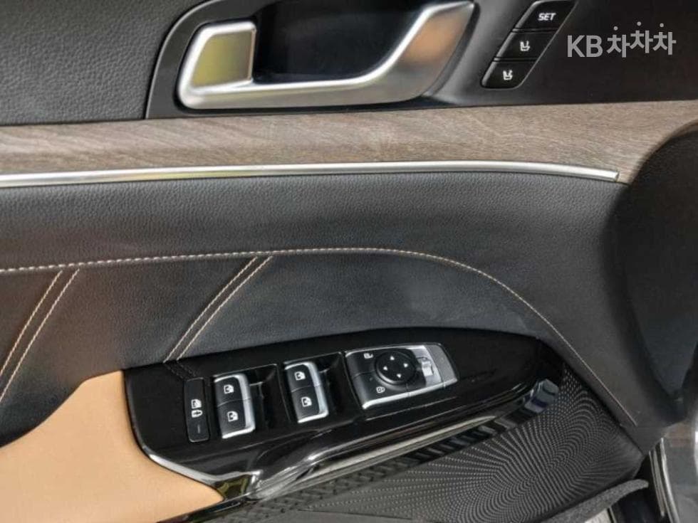 Kia K5 3rd Gen1.6 Gasoline Turbo Signature - 9