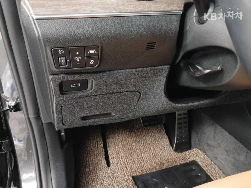 Kia K5 3rd Gen1.6 Gasoline Turbo Signature - 12