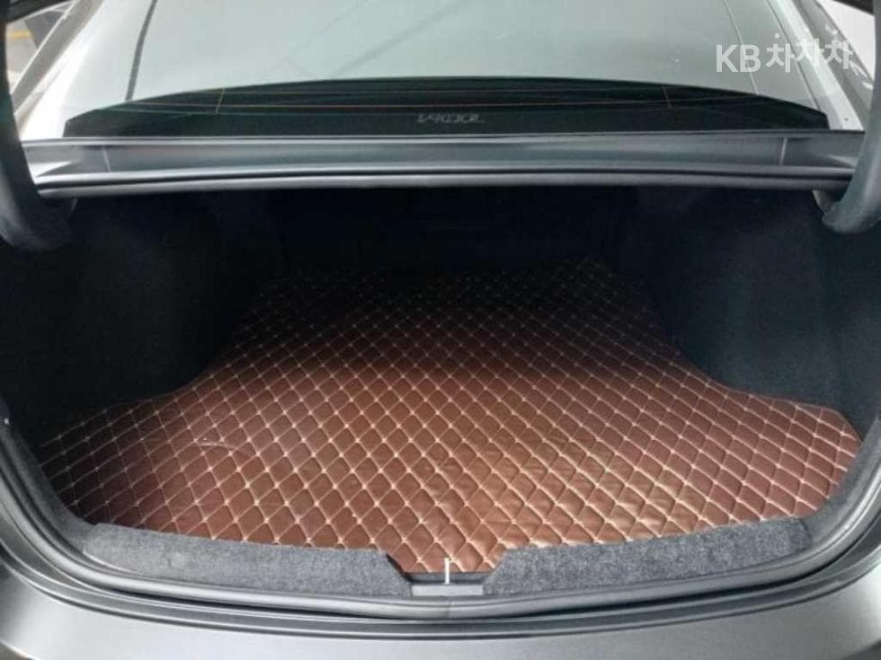 Kia K5 3rd Gen1.6 Gasoline Turbo Signature - 18