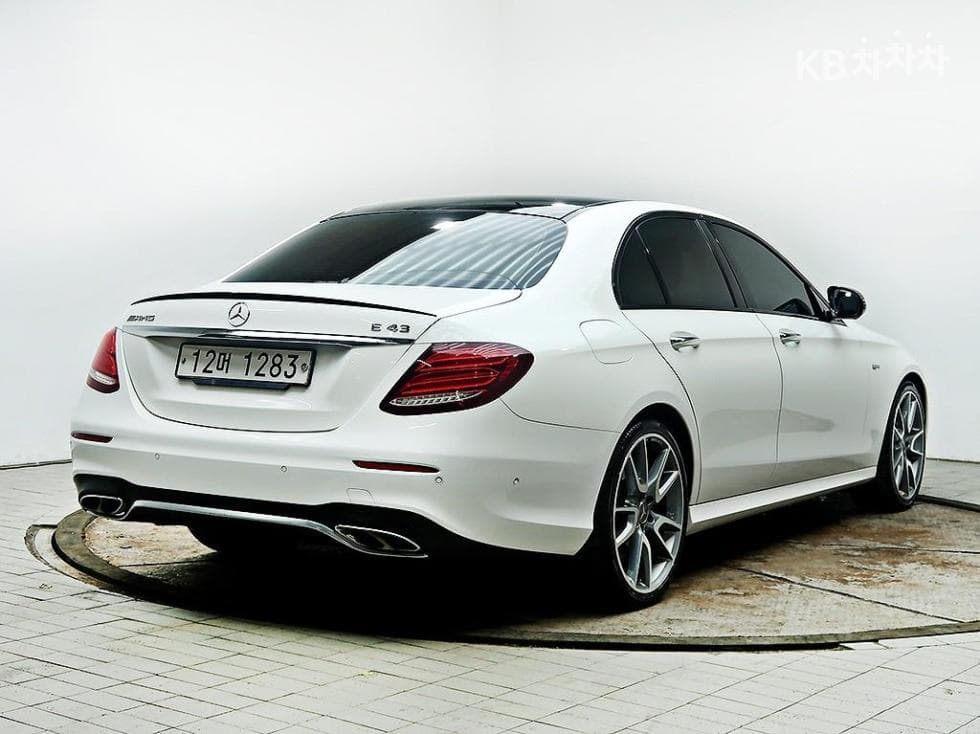 Mercedes-Benz E-Клас (W213)E43 AMG 4MATIC - 4