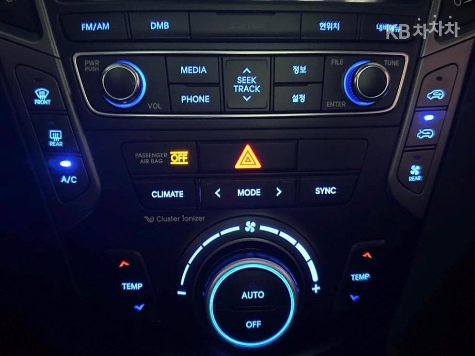 Хюндай The New (фейслифт) 맥스CruzeДизел(e-VGT)R2.2 4x4 파이니스트 에디션 6Местен승 - 16