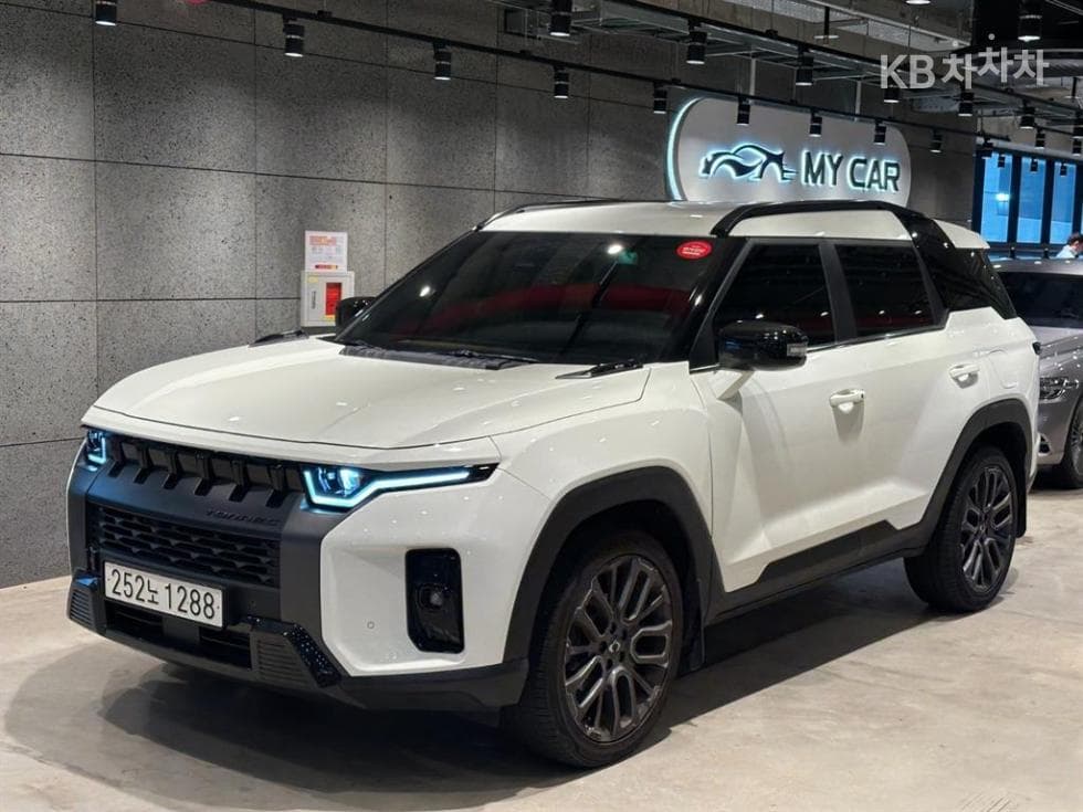 КейДжи Мобилити 토레스(J100) 1.5 GDI Турбо T7 - Image 1