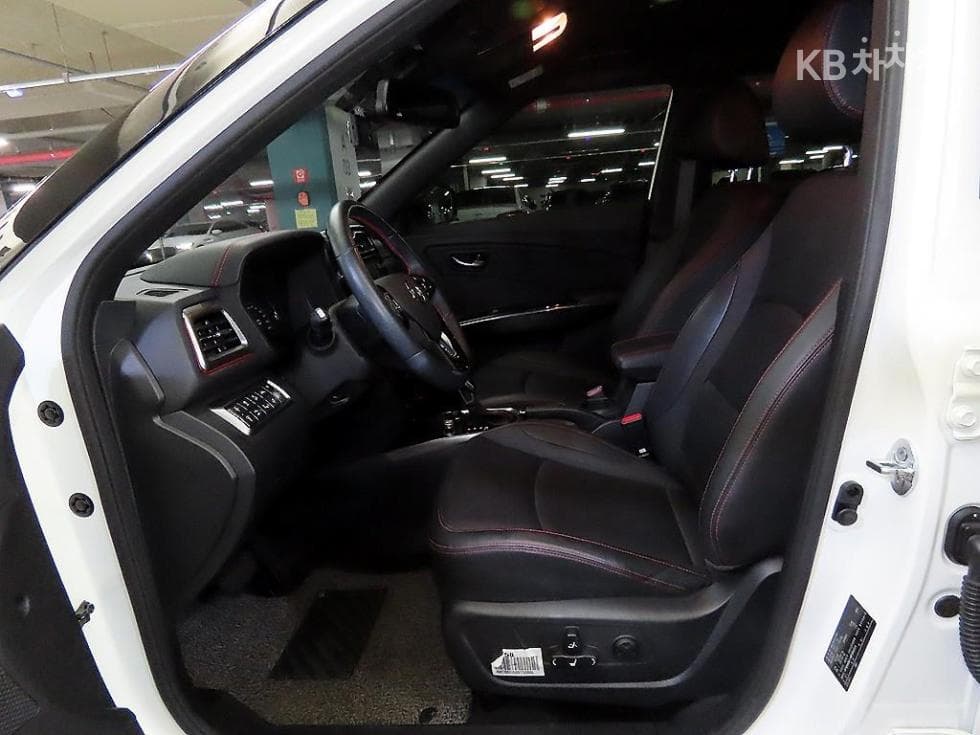 (249no5913)KG Mobility Veri New Tivoli Gasoline V5 2WD Basic - 6