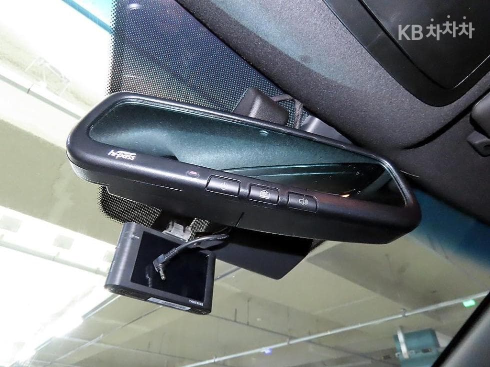 (249no5913)KG Mobility Veri New Tivoli Gasoline V5 2WD Basic - 17