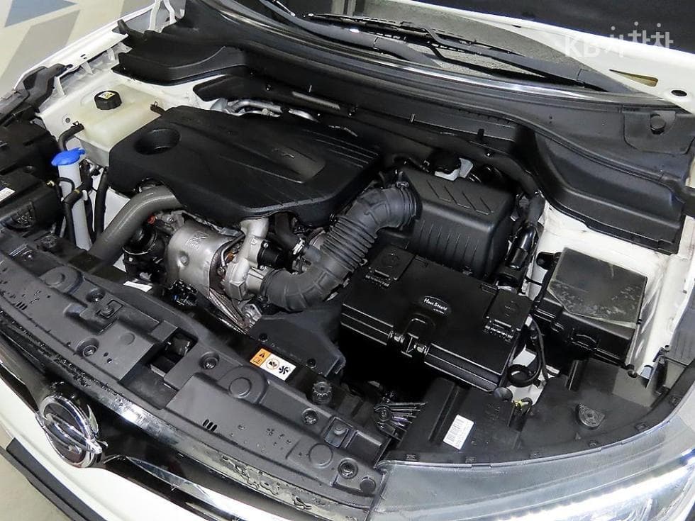 (249no5913)KG Mobility Veri New Tivoli Gasoline V5 2WD Basic - 19