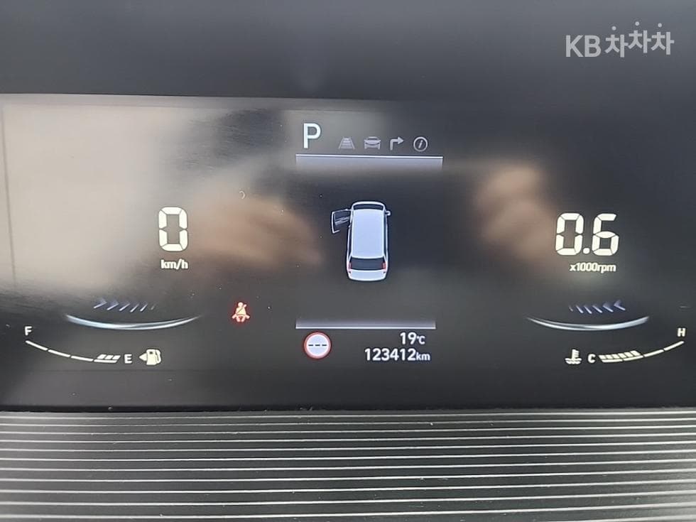 Хюндай Staria Cargo3.5 LPG Cargo 5 Modern - 6