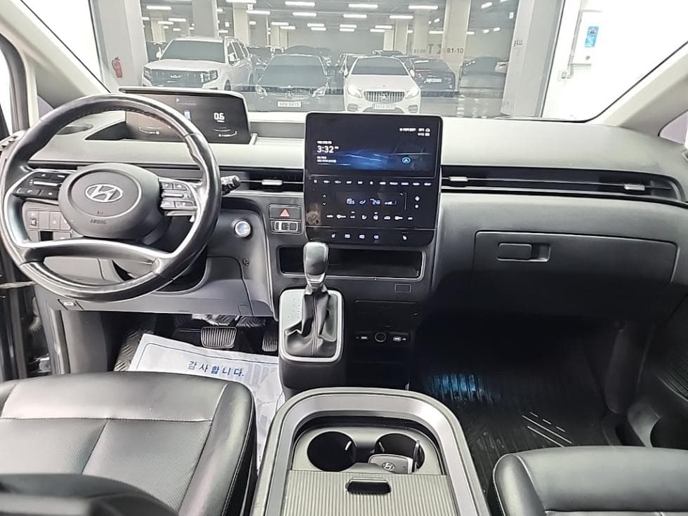 Хюндай Staria Cargo3.5 LPG Cargo 5 Modern - 7