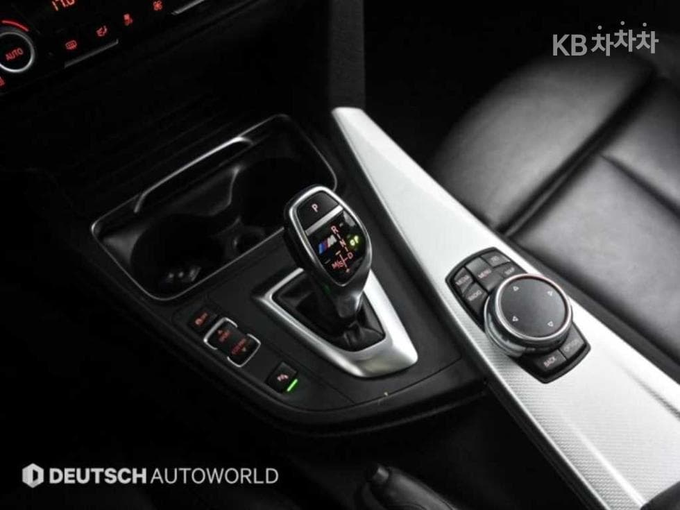 BMW 4시리즈 (F32)420d Купе M스포츠 F32 - 17
