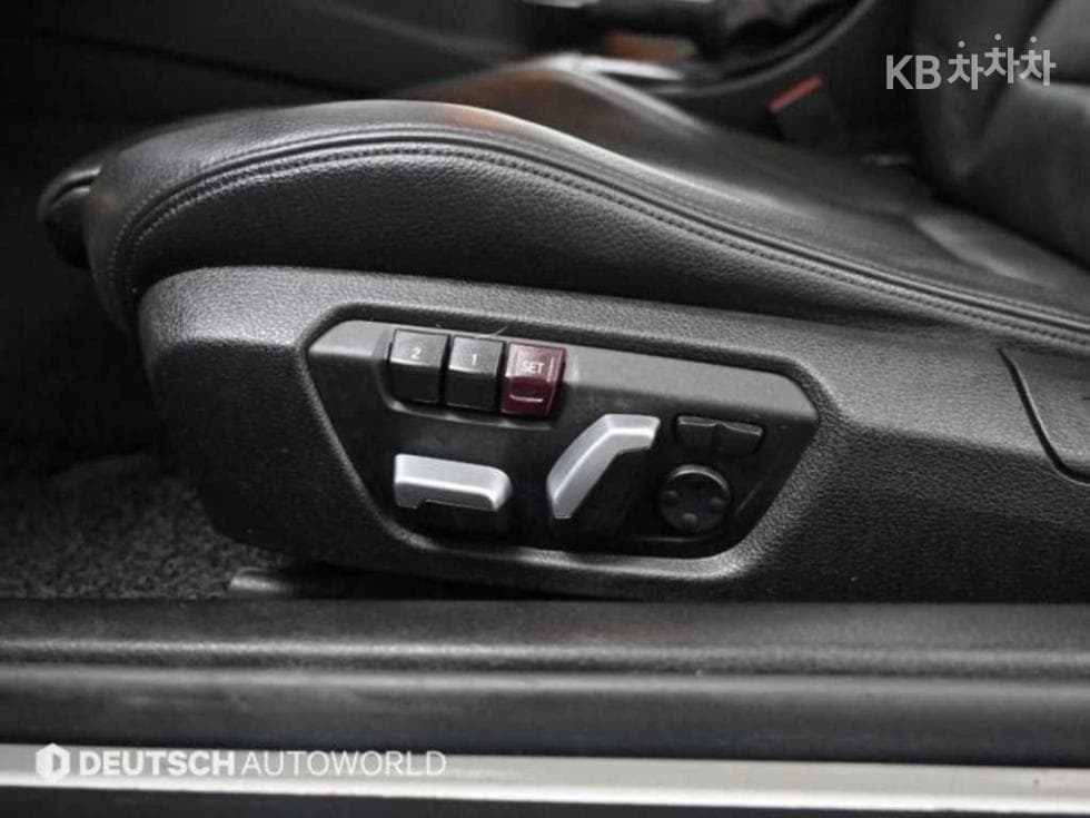 BMW 4시리즈 (F32)420d Купе M스포츠 F32 - 18