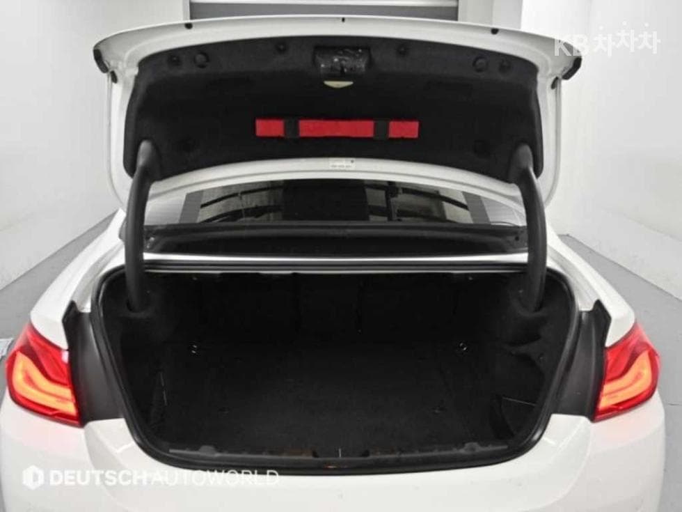 BMW 4시리즈 (F32)420d Купе M스포츠 F32 - 20