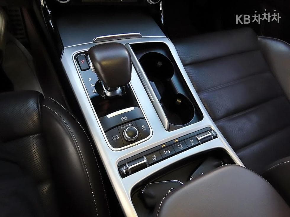Киа Stinger2.0 Турбо 4x4 플래티넘 - 11