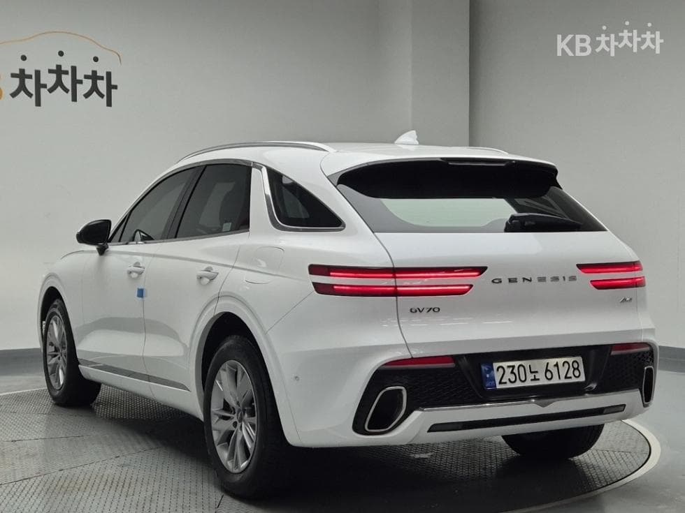 Дженезис GV70Бензин 2.5T AWD - 2