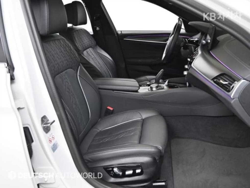 BMW 올Нов5 Серия (G30)523d xDrive M Sport - 10