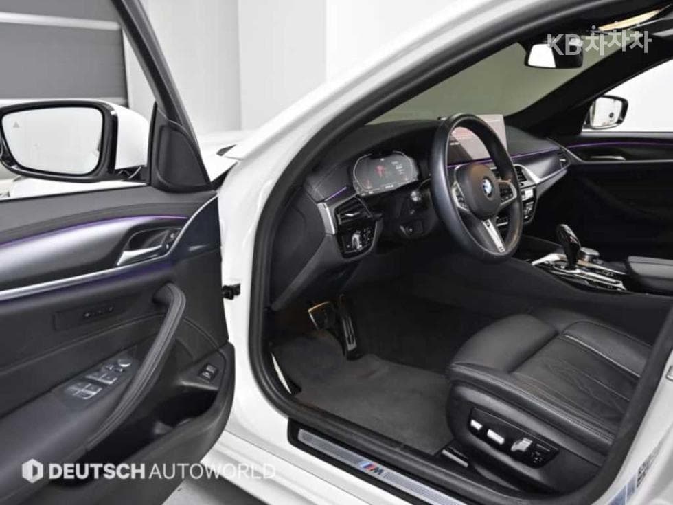 BMW 올Нов5 Серия (G30)523d xDrive M Sport - 11