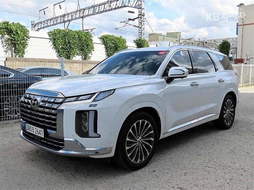 Хюндай The New (фейслифт) Palisade2.2 Дизел 2WD Calligraphy - 2