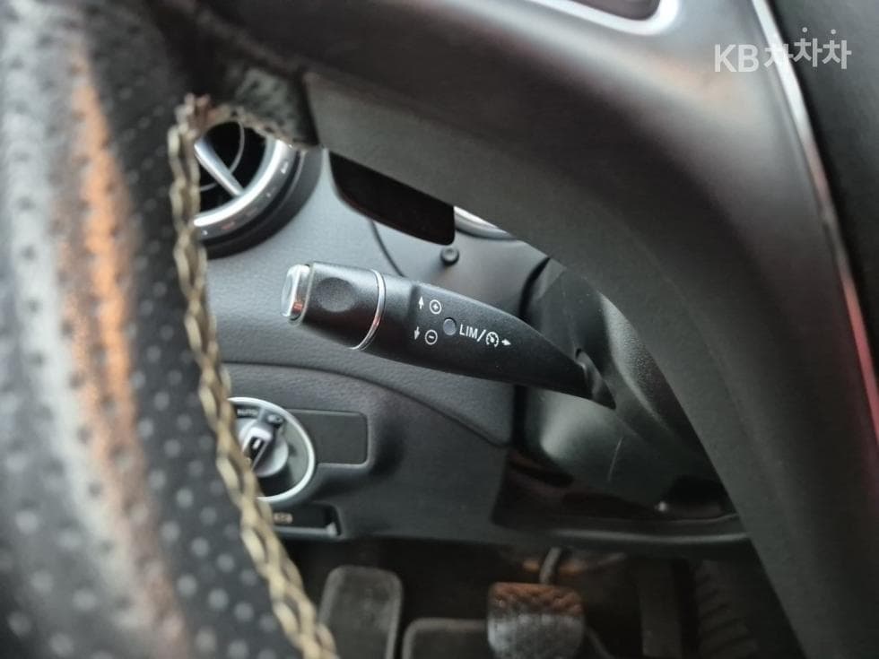 (45no3286)Mercedes-Benz GLA X156GLA200 d - 15